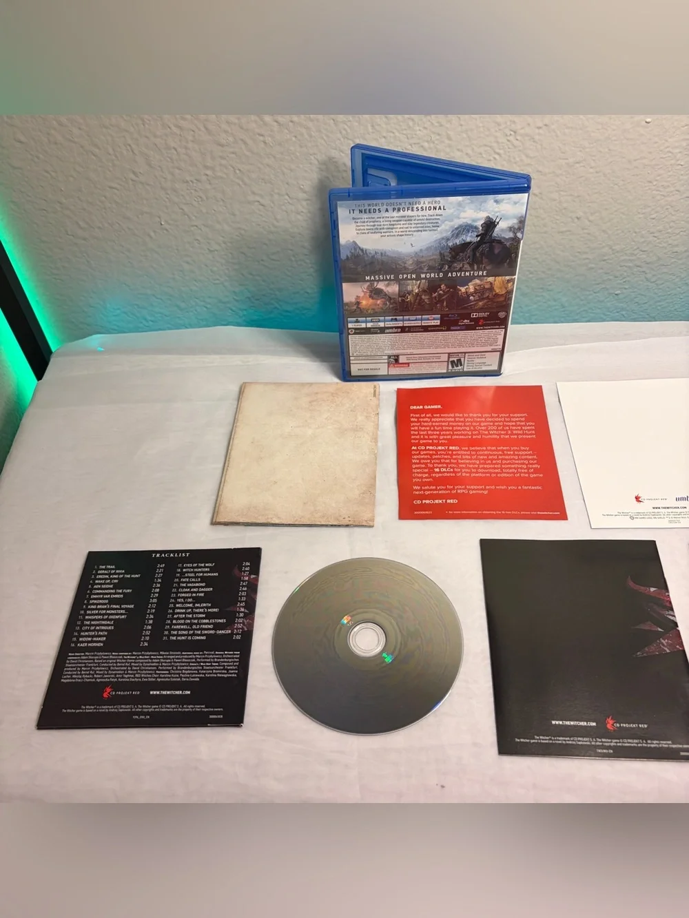 Witcher 3: Wild Hunt (Sony Playstation 4 PS4, 2015) Tested & Works CIB Complete